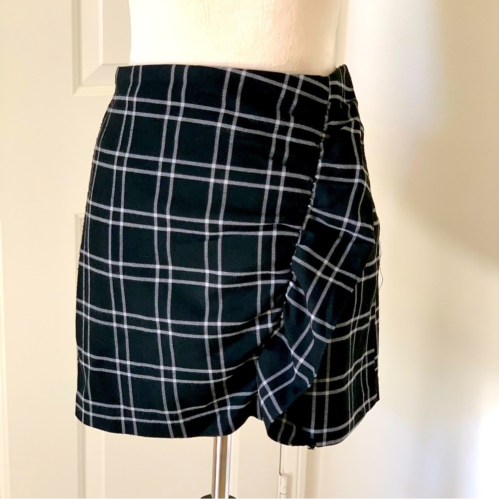 Abercrombie & Fitch plaid mini skirt size small